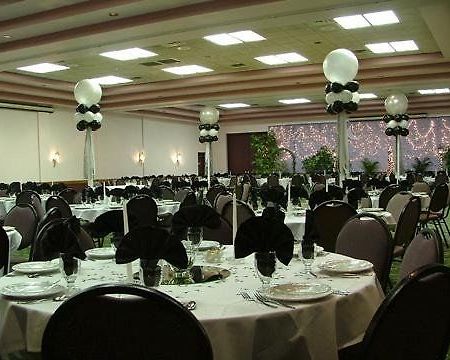 Rodeway Inn Cadillac Restoran gambar